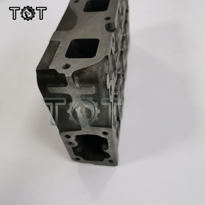 1A033-03043 Kubota D1703 ฝาสูบ U35 L3430 อะไหล่เครื่องยนต์รถขุด